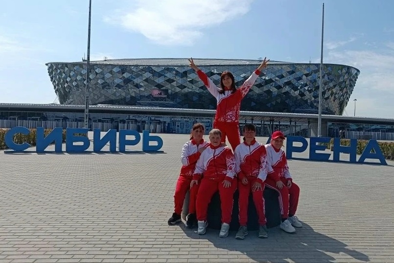 Вперёд, «Кредо»! Вперёд, «Кредо»!