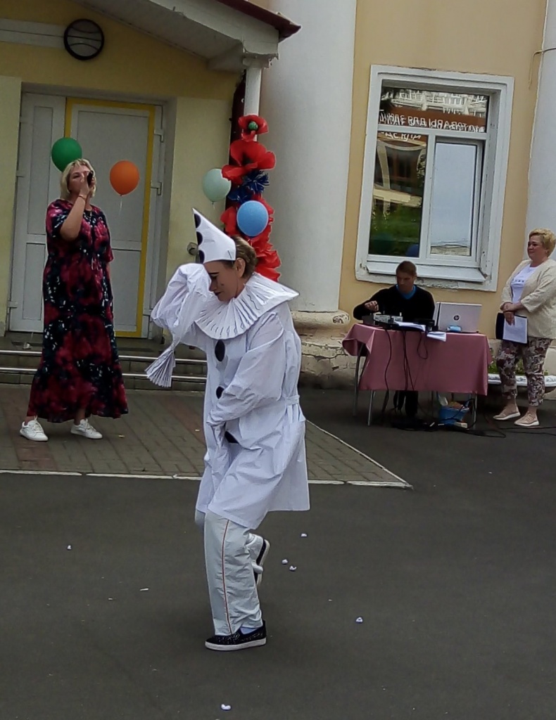 IMG-1880f77a77ea7ef837081b8dba136aba-V.jpg