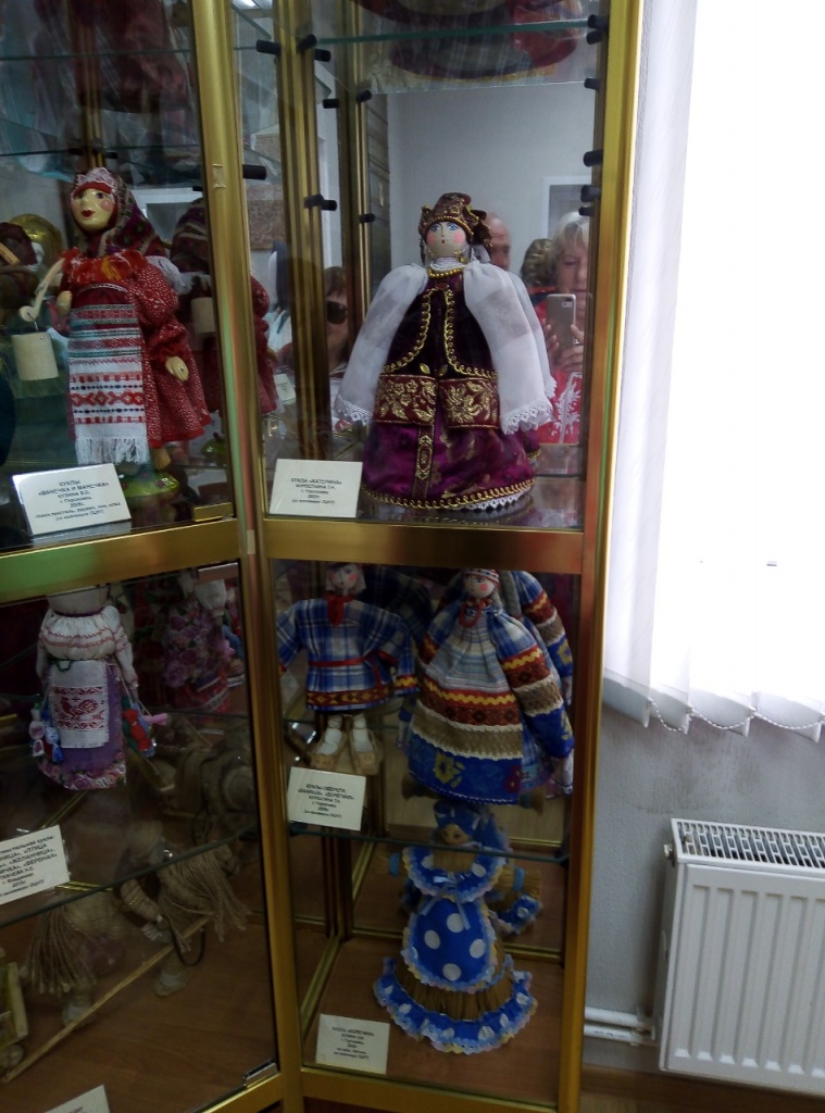 IMG-ecb09578159ed39f83507158647915e7-V.jpg