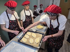 По-домашнему вкусные хачапури с сыром!